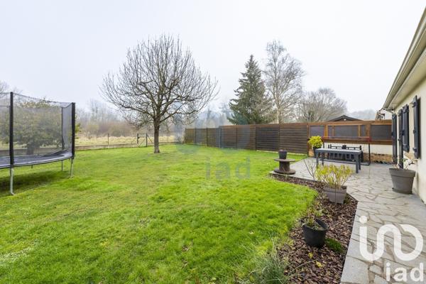 Maison 5 pièces de 150 m² à Moret Loing et Orvanne (77250)