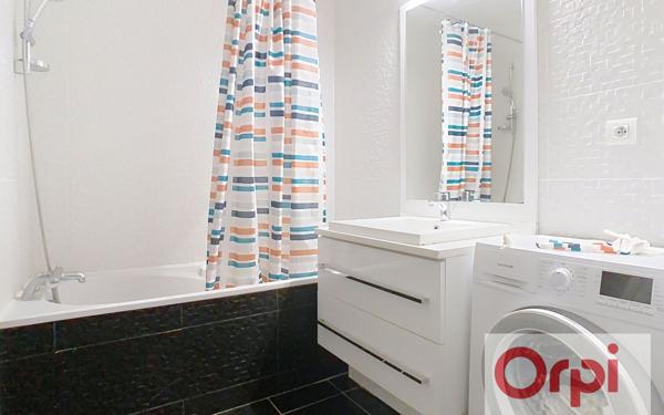 Appartement à louer    1 pièce • 26,27 m2 Issy-les-Moulineaux