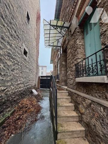 ASNIERES SUR SEINE - AVENUE D'ARGENTEUIL - MAISON 6 PIECES