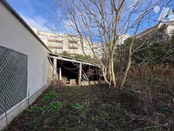 ASNIERES SUR SEINE - AVENUE D'ARGENTEUIL - MAISON 6 PIECES