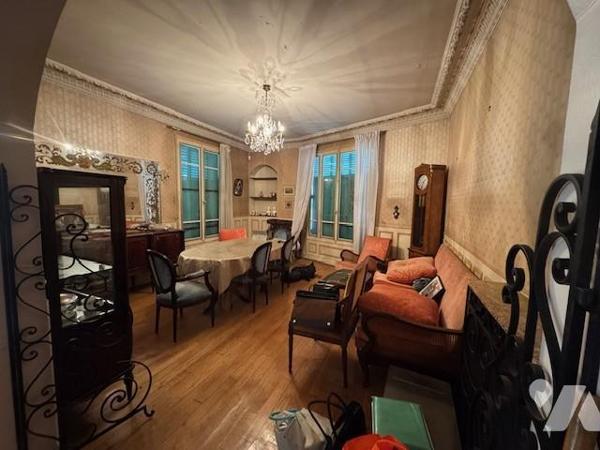 ASNIERES SUR SEINE - AVENUE D'ARGENTEUIL - MAISON 6 PIECES