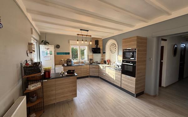 Maison à vendre    4 pièces •  Merville