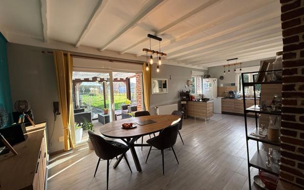 Maison à vendre    4 pièces •  Merville