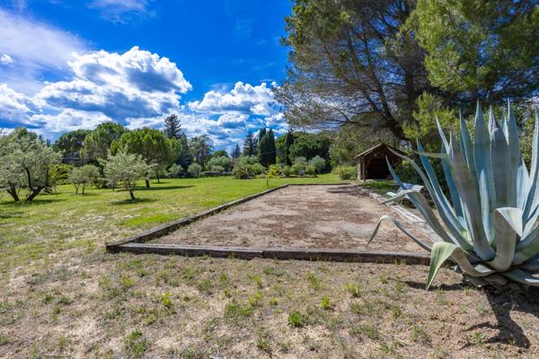 Villa 8 pièces 233 m² avec piscine sur 1 hectare à Roquebrune-sur-Argens