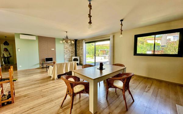 Maison à vendre    4 pièces •  Limoux