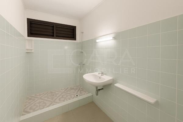 Location Appartement 2 Pièce(s) MACOURIA (97355) 695 €
