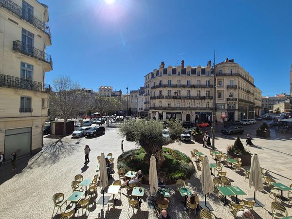 Appartement 2 chambres exceptionnel ? Place de l'Hôtel de Ville Beziers