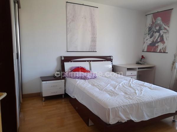 Maison duplex contemporaine avec prestations complètes et beaux volumes de 7 pièces AMILLY (45)