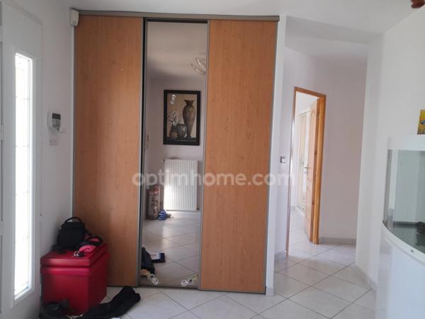 Maison duplex contemporaine avec prestations complètes et beaux volumes de 7 pièces AMILLY (45)