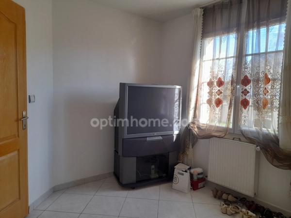 Maison duplex contemporaine avec prestations complètes et beaux volumes de 7 pièces AMILLY (45)