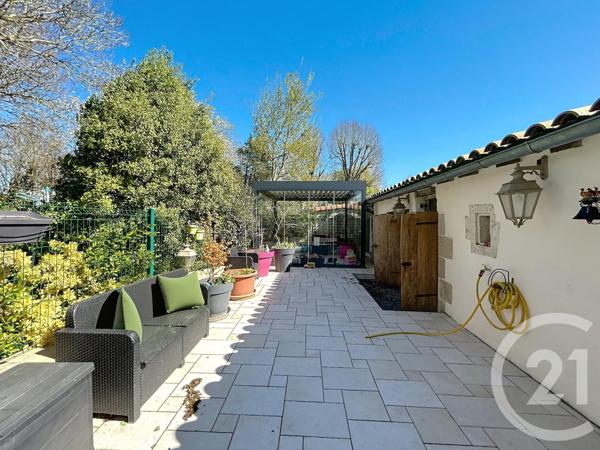 Maison à vendre  10 pièces - 269,02 m2 AZAY LE BRULE - 79