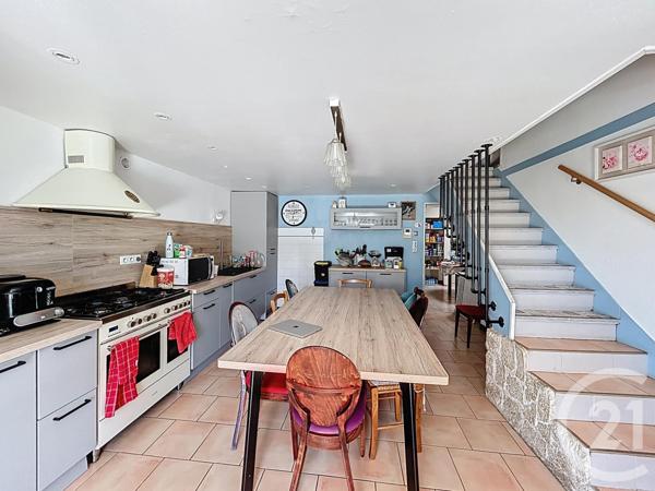 Maison à vendre  10 pièces - 269,02 m2 AZAY LE BRULE - 79