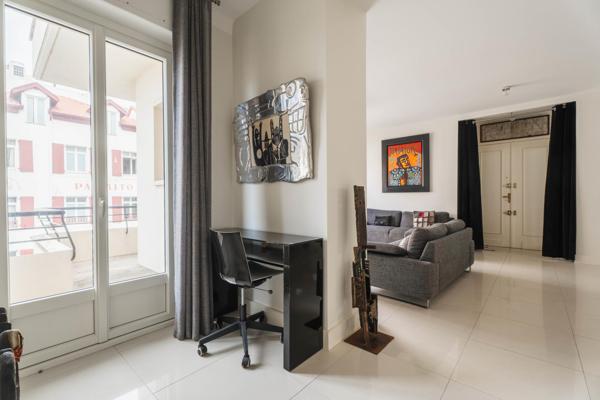 Appartement T4 à vendre  4 pièces - 124,60 m2 BIARRITZ - 64