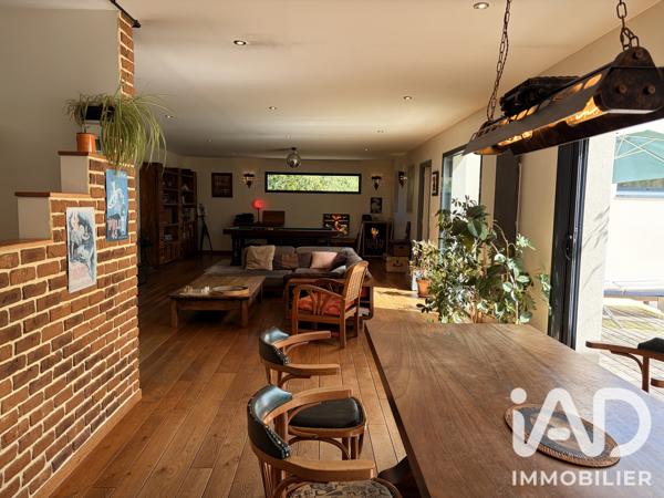 Maison à vendre 6 pièces 207 m² Pléguien