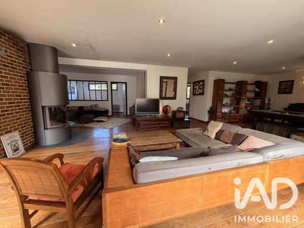 Maison à vendre 6 pièces 207 m² Pléguien