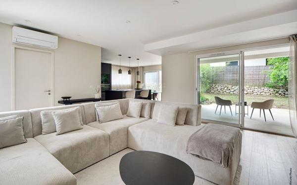 Maison à vendre    5 pièces •  Pechbonnieu