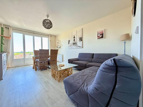 Appartement T3 lumineux - avec place de parking
