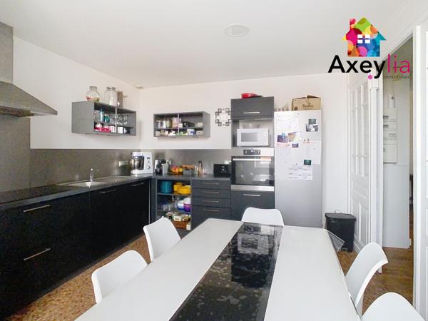 Le Coteau (42120) A VENDRE- LE COTEAU CENTRE- APPARTEMENT T6 ENTIÈREMENT RÉNOVÉ