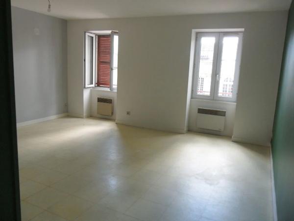 Appartement à louer à Mâcon (71000)