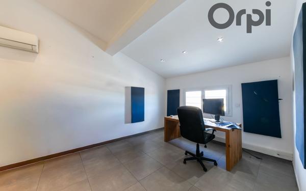 Maison à vendre    5 pièces •  Perpignan