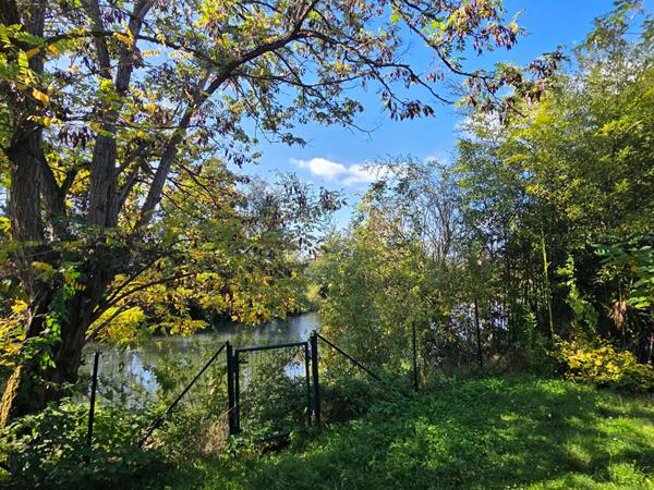 Charmante maison rénovée au bord de l'eau au Mans