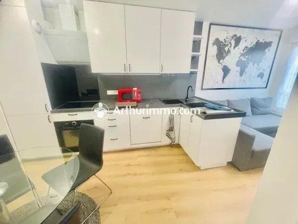 Location Appartement 2 pièces 34 m2 à Corbeil-Essonnes