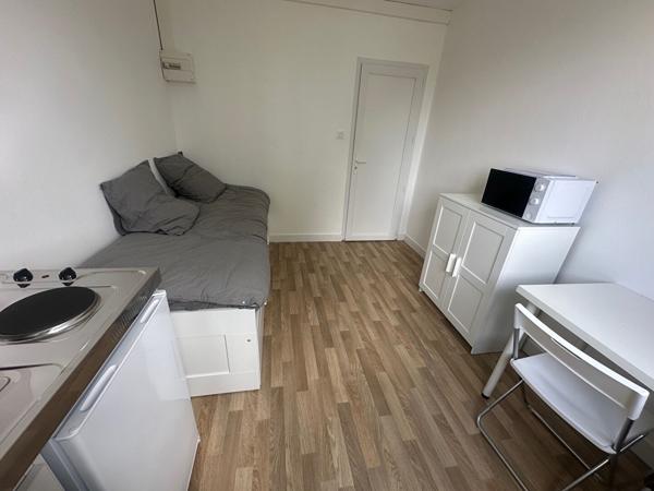 BREST STUDETTE MEUBLEE