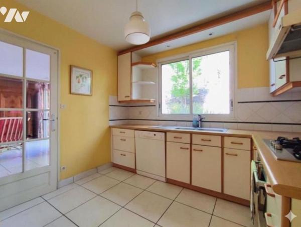 Maison au calme sur chemin privé accès sécurisé