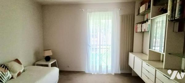 Maison au calme sur chemin privé accès sécurisé