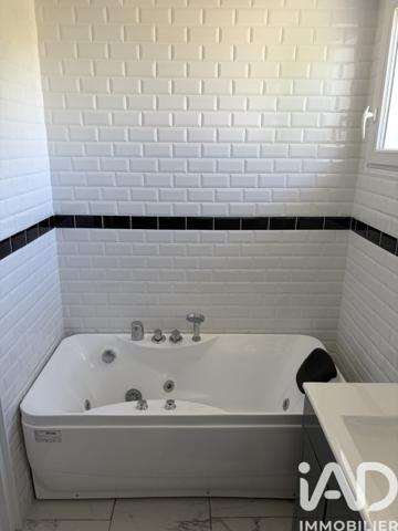 Maison à vendre 3 pièces 70 m² Saint-Cyr-sur-Morin