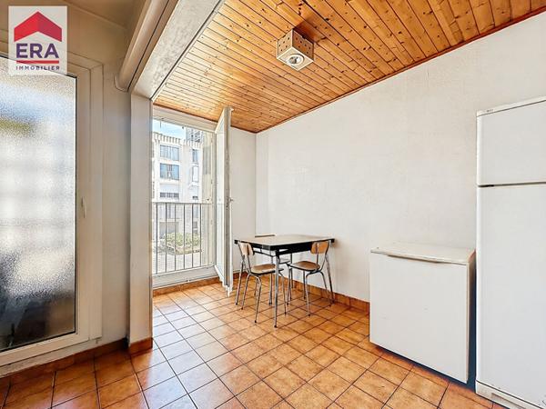 À vendre : Appartement 3 pièces avec place de stationnement à Marseille - Les Olives