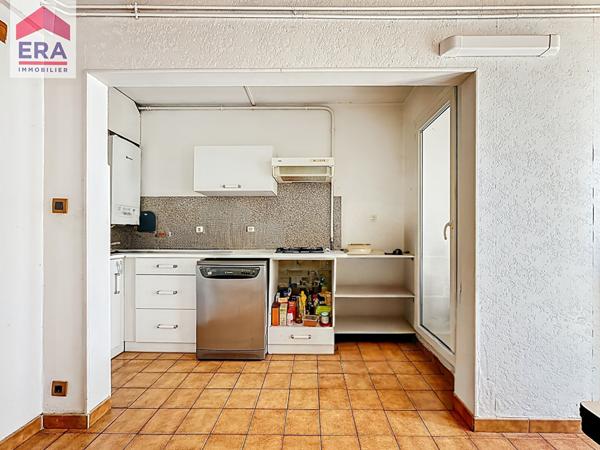 À vendre : Appartement 3 pièces avec place de stationnement à Marseille - Les Olives