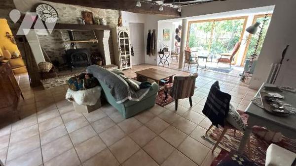 ANCIEN PIEURE SUR 2861 m² de terrain