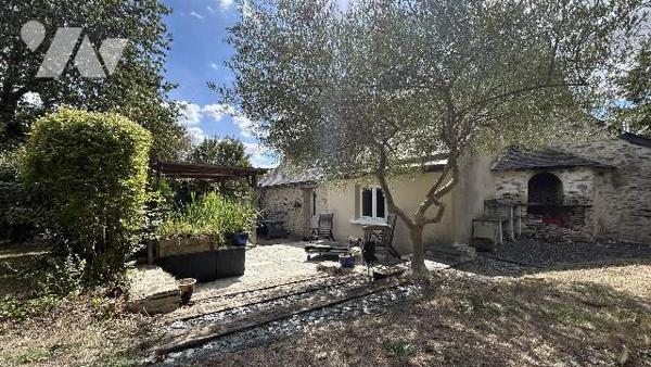 ANCIEN PIEURE SUR 2861 m² de terrain