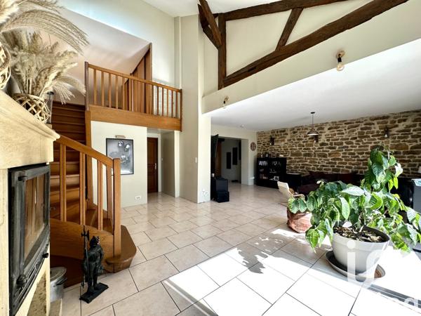 Maison 5 pièces de 184 m² à Villers-Semeuse (08000)