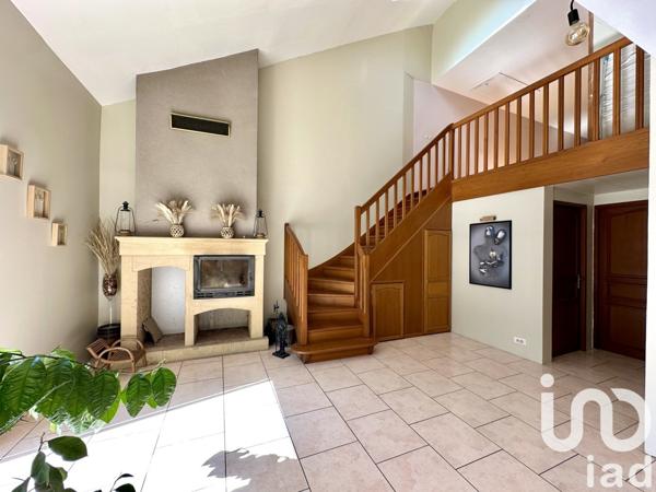 Maison 5 pièces de 184 m² à Villers-Semeuse (08000)