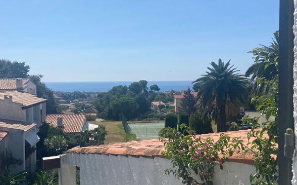 Maison à vendre    5 pièces •  Cagnes-sur-Mer