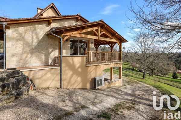 Maison à vendre 5 pièces 167 m² Sarlat-la-Canéda