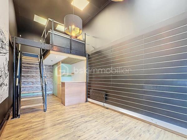 Local d activites de 25 m²