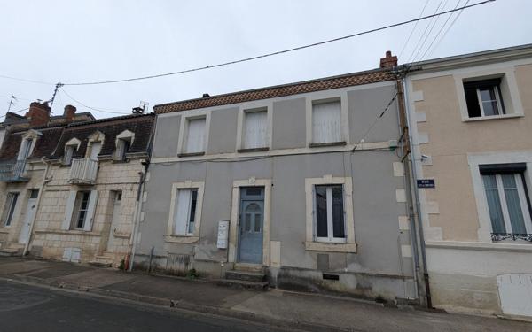 Immeuble à vendre    7 pièces • 200 m2 Périgueux