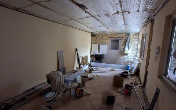 Immeuble à vendre    7 pièces • 200 m2 Périgueux