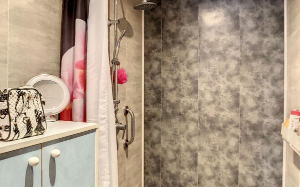 Immeuble à vendre    7 pièces • 200 m2 Périgueux