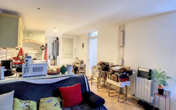 Immeuble à vendre    7 pièces • 200 m2 Périgueux