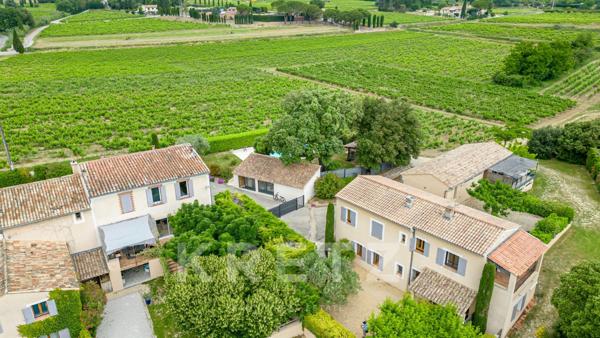 Très grande propriété d'exception - hameau privé à Vaison-La-Romaine