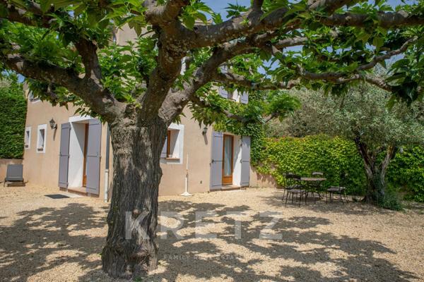 Très grande propriété d'exception - hameau privé à Vaison-La-Romaine