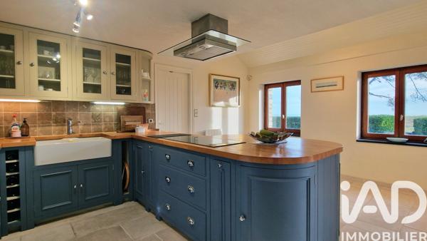 Maison à vendre 8 pièces 187 m² Sarzeau