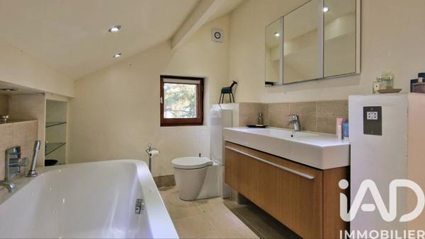 Maison à vendre 8 pièces 187 m² Sarzeau