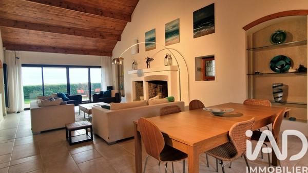 Maison à vendre 8 pièces 187 m² Sarzeau