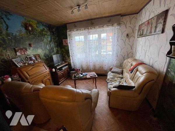 Maison à Vendre à Anvin (62134) en Pas-de-Calais,  offrant une surface habitable de 85 m² et un...