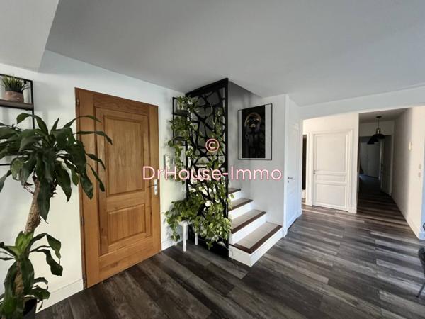 Maison à vendre 6 pièces de 207 m²